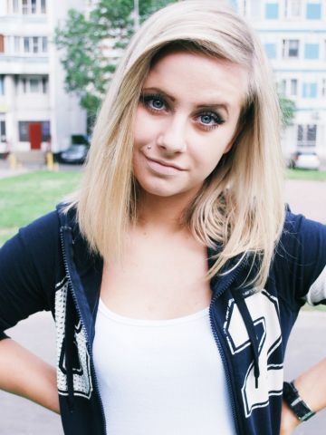 Алина